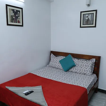 Greams Road Near Apollo Deluxe Fusion Serviced Apartments Chennai Exterior photo