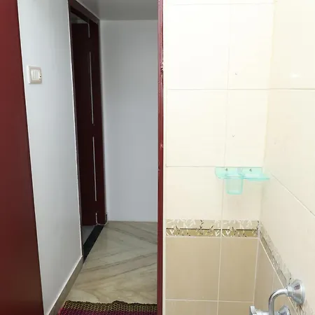 Greams Road Near Apollo Deluxe Fusion Serviced Apartments Chennai Exterior photo