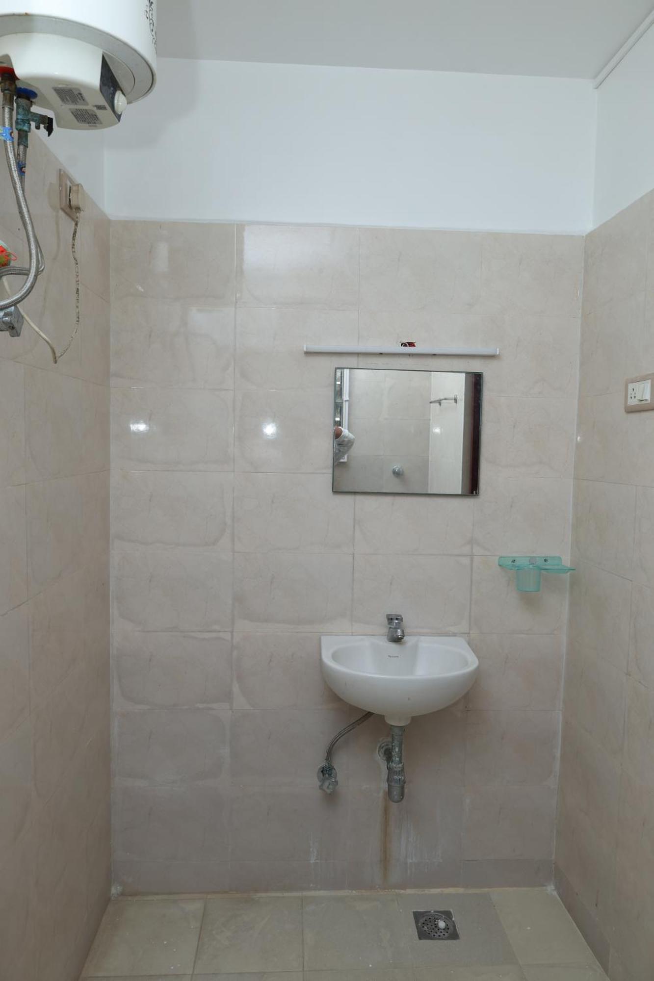 Greams Road Near Apollo Deluxe Fusion Serviced Apartment *